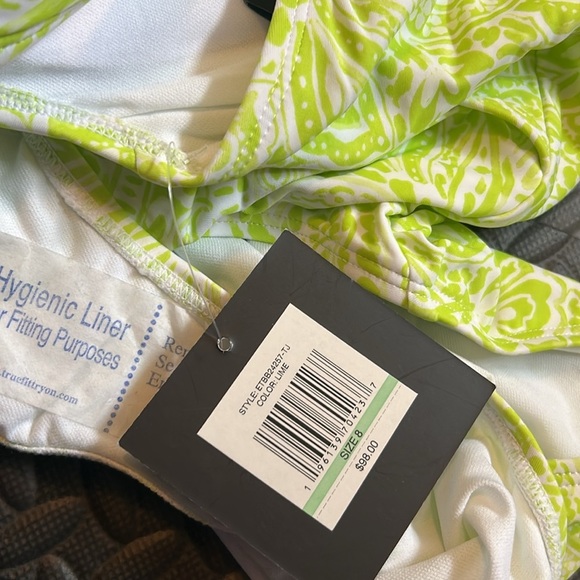 Ellen Tracy Green One Piece Swimsuit  Size 8 - Picture 9 of 10